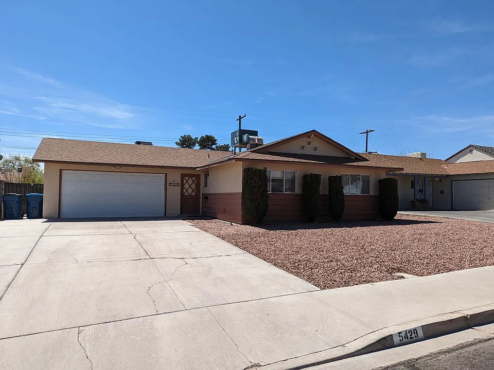 5429 Mountain View Dr