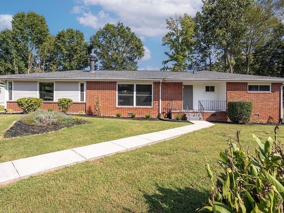 1st image of 4330 Shawnee Cir
