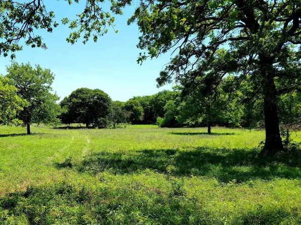 465 Hcr 1450 N, Covington, TX 76636