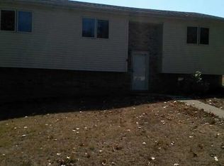 916 Diane Ct, Springfield, IL 62702