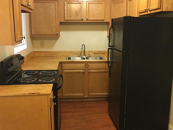 3rd image of 2856 Losantiville Ave APT 2