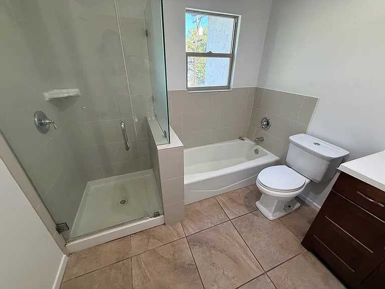 1818 Granada Ave #4 — Photo 26