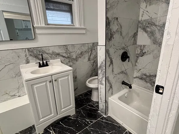 343 7th Ave W, Newark, NJ