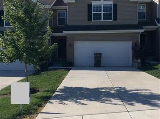 170 Weatherby Landing Dr, O'Fallon, MO 63366