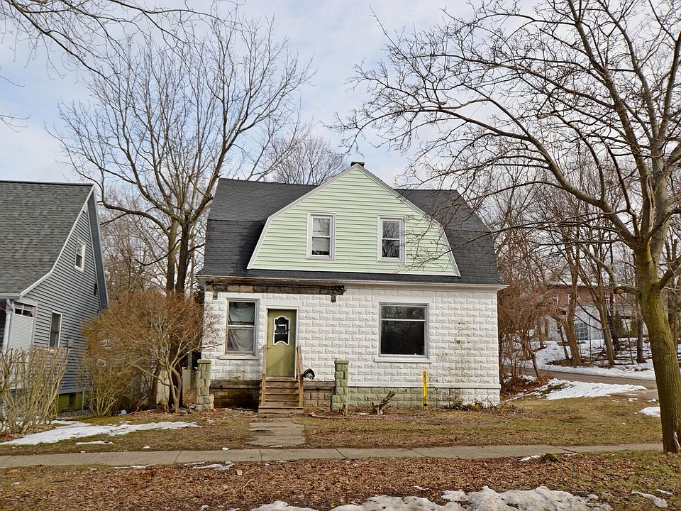 1st image of 540 Lake Ave