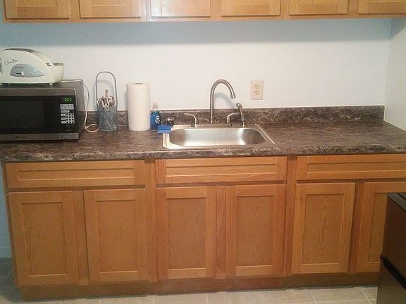 Lower level wet bar & frig