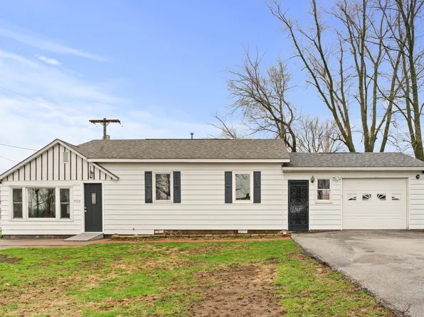 730 5th St, Buffalo, IA 52728