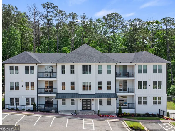 1050 Blair Ln #102, Peachtree City, GA 30269