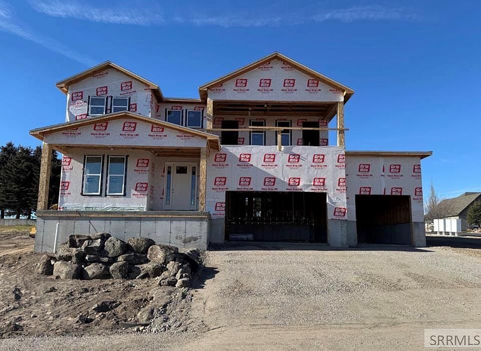 1st image of 626 Ivy Ridge Ln