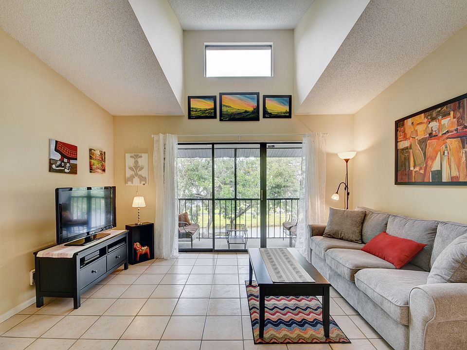 1st image of 1015 Green Pine Blvd APT F3