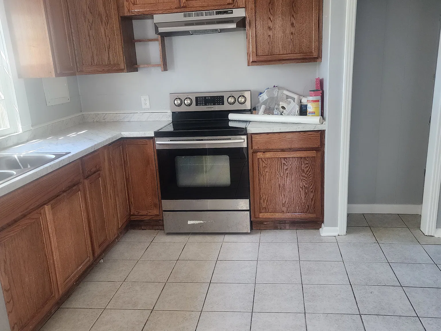 2084 N Ford St — Photo 3