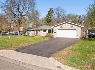 10216 Zenith Ln, Bloomington, MN 55431