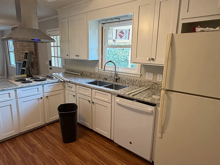 167 Saint Mark Dr — Photo 9