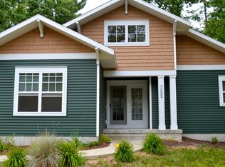 7053 Hilltop Dr, Pentwater, MI 49449