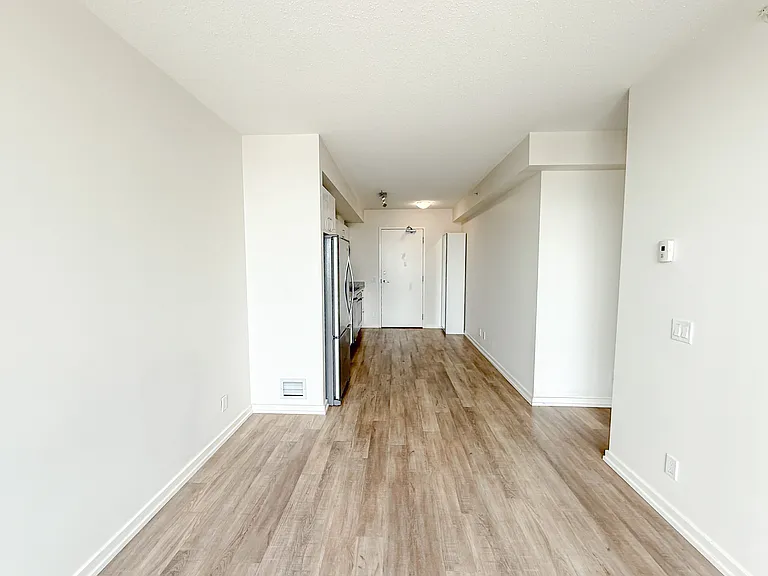 450 8th Ave SE #1407 — Photo 7