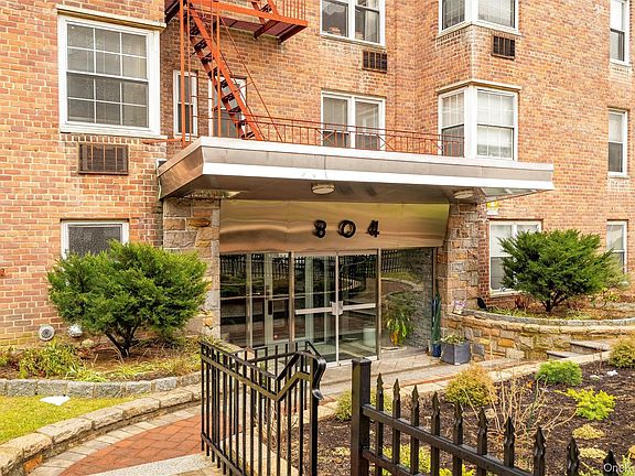 2nd image of 804 Bronx River Road #5A