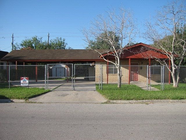 1st image of 655 W Saint Francis St