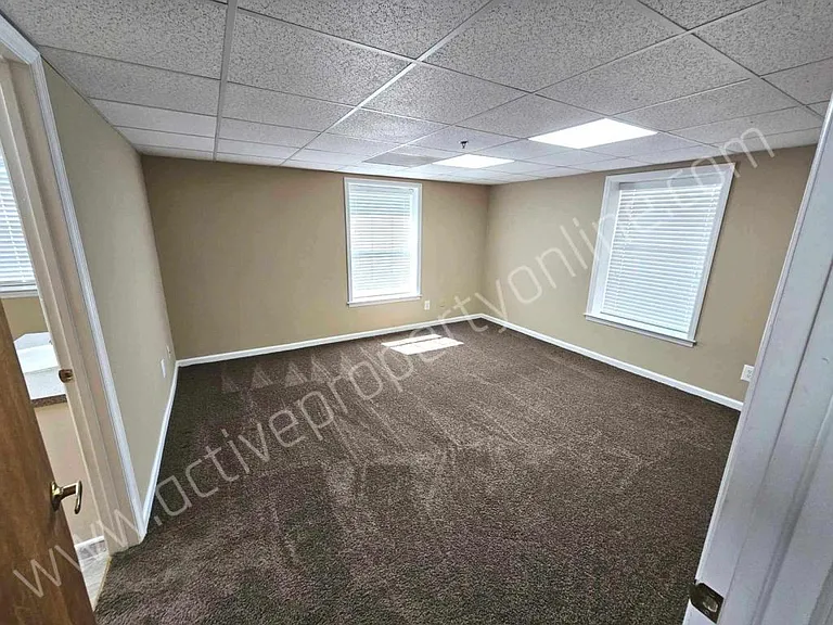 952 Georgia Ave #3 — Photo 4