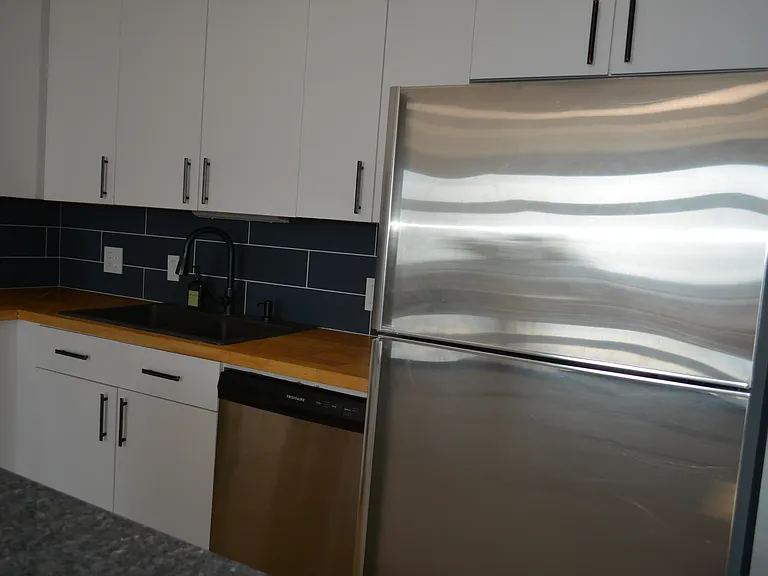 Dishwasher and garbage disposal included in the unit too!