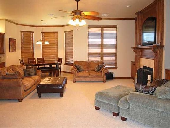 3rd image of 2104 Dogwood Creek Ave