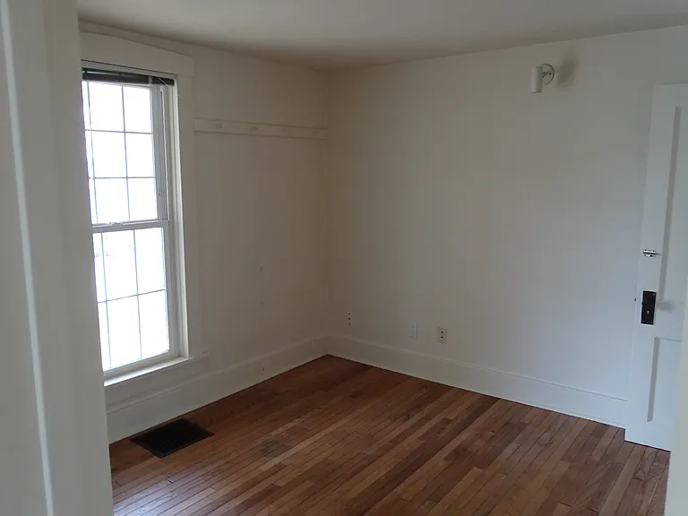 602 Lafayette St — Photo 17