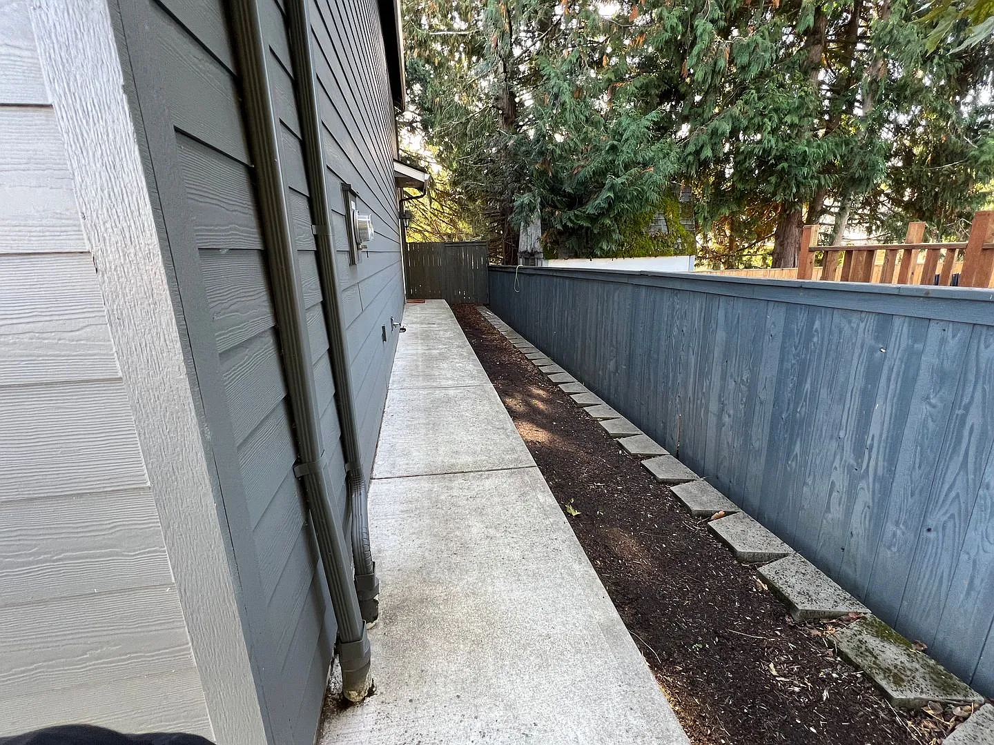 Four Seasons Crossing 11001-11037 — Photo 2