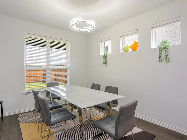 6642 Gavin Dr — Photo 11