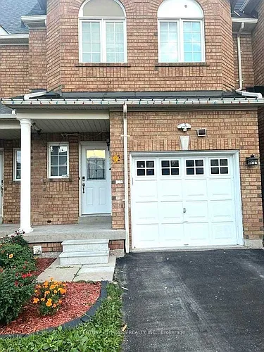 32 Dooley Cres Photo 1