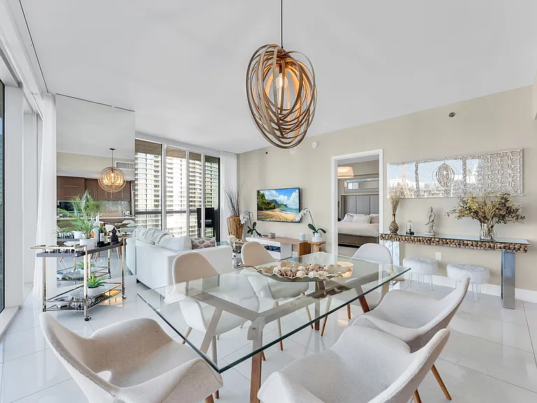 475 Brickell Ave #3515 — Photo 4