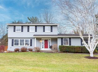 3816 Knightsbridge Rd, Skaneateles, NY 13152