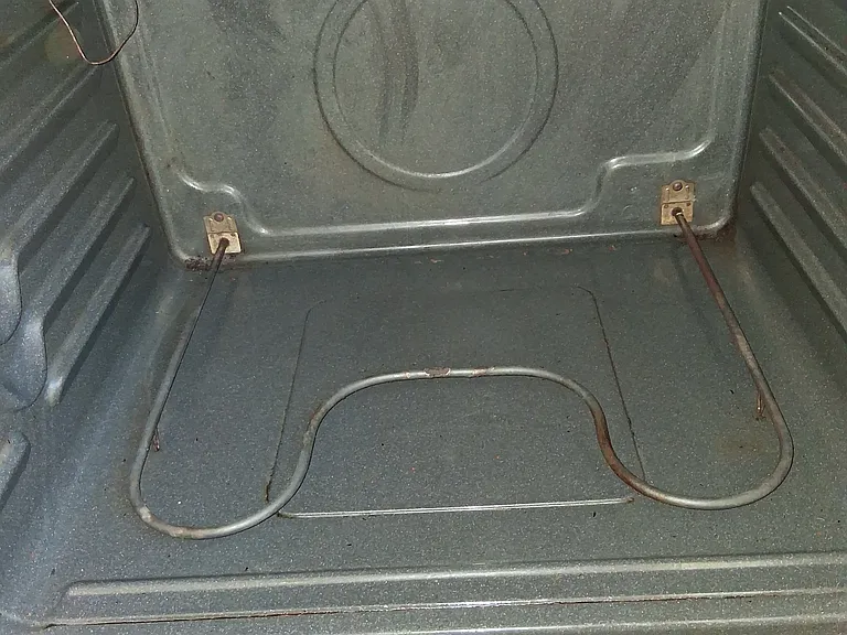 nicely cleaned stove and oven