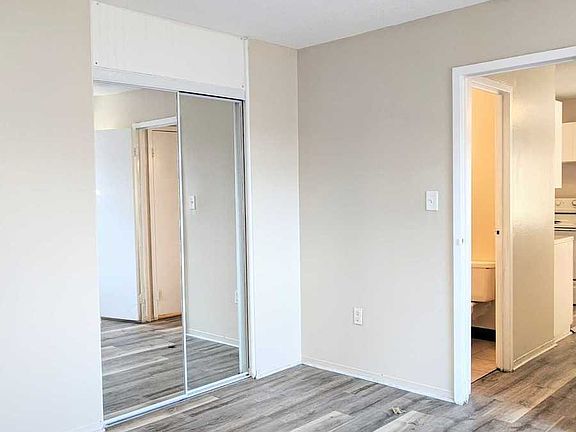 5th image of 240 Fuller Ave #11