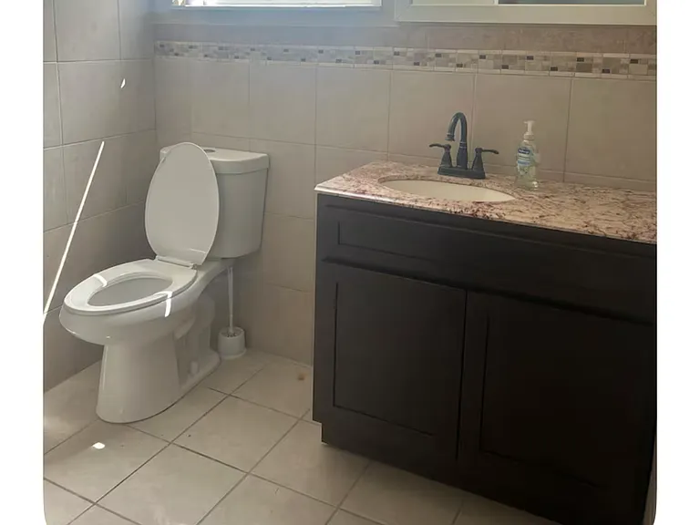 3148 Rock Valley Dr — Photo 12