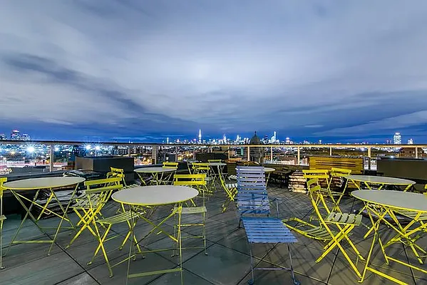 Rented by Nooklyn NYC LLC | media 48