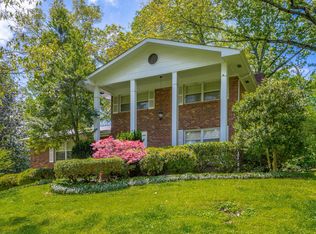 1337 N Glen Dr, Hixson, TN 37343