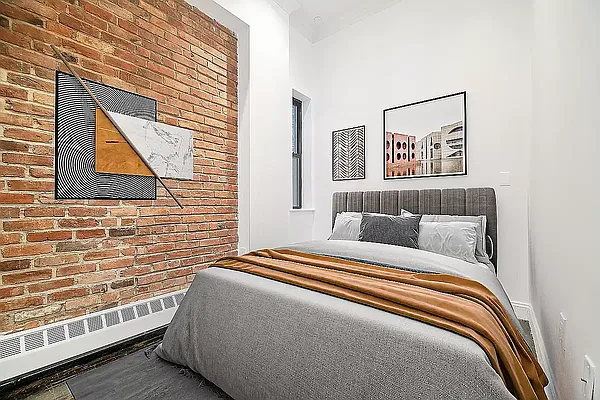 Rented by REAL New York | media 2