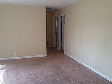 5th image of 2201 Chyleen Dr