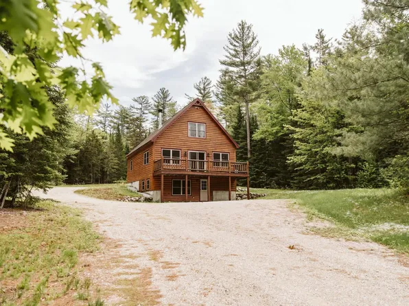 23 Countryside Lane, Bethel, ME 04217