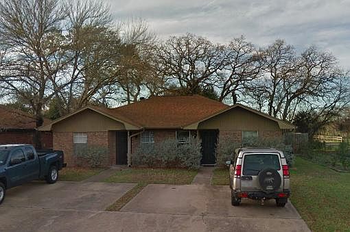 1st image of 813 Concho Pl