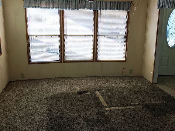 5th image of 1295 S Cawston Ave Space 77