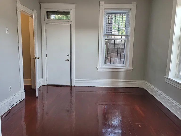 1725 N Ashland Ave #2R — Photo 5