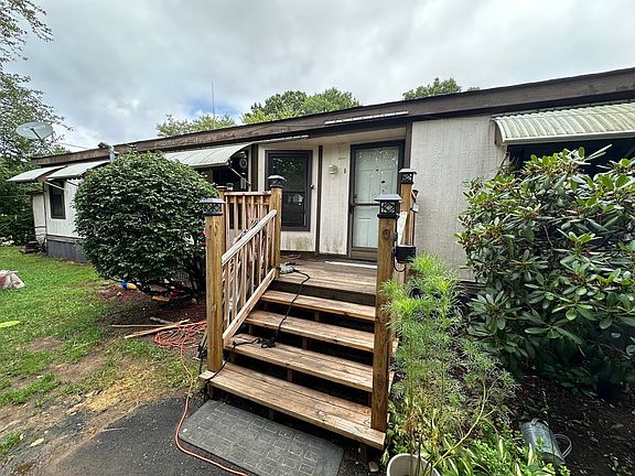 2nd image of 1 Independance Ln