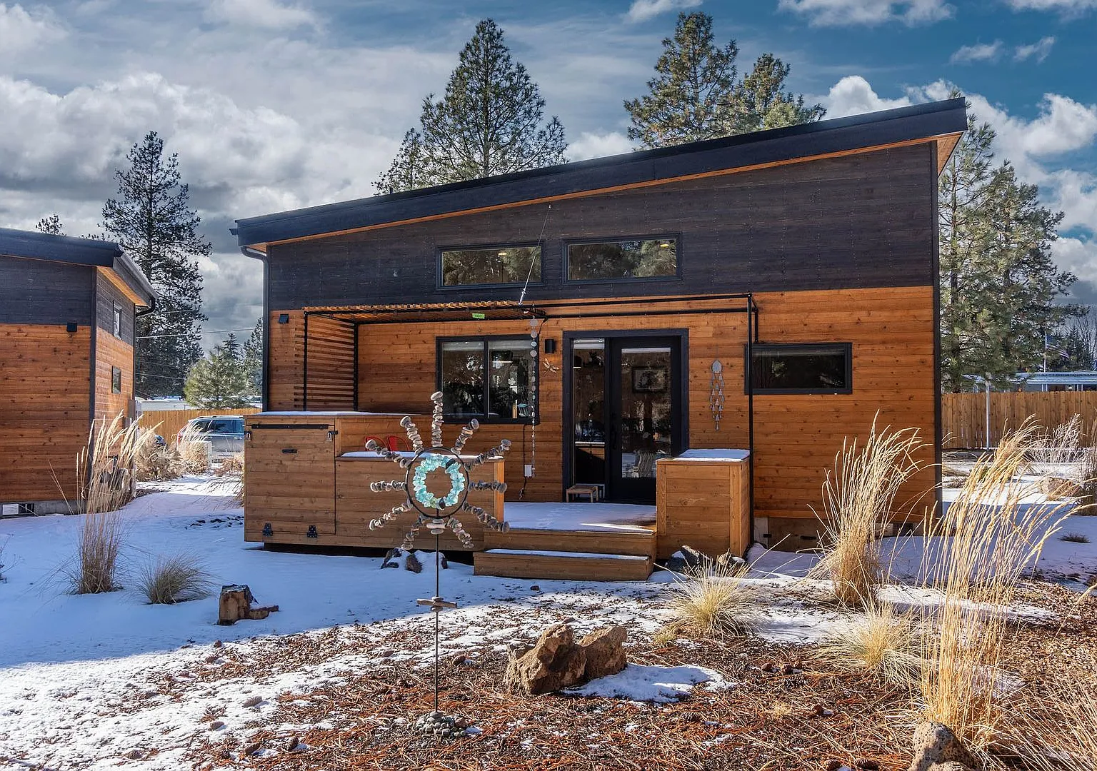 Hiatus Hideaway #3 - Close to Old Mill - Fully Furnished available 9/1/2026 — Photo 1