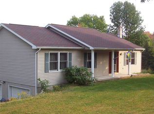 1190 Mountain Rd, Port Jervis, NY 12771