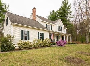 76 Barker Hill Rd, Townsend, MA 01469
