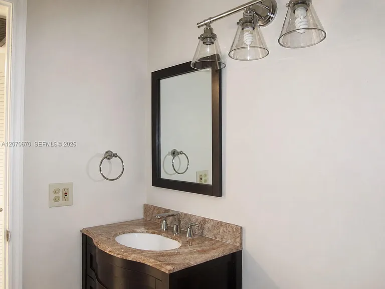 454 NE 210th Circle Ter #202-7B — Photo 21