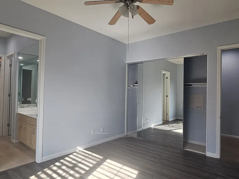 10 Champagne Cir — Photo 17