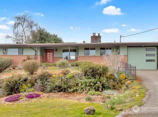 6233 S 117th Pl, Seattle, WA 98178