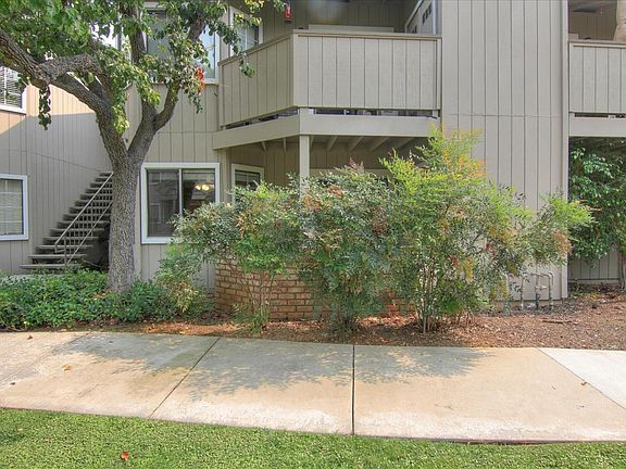 3rd image of 3441 Wine Cork Way