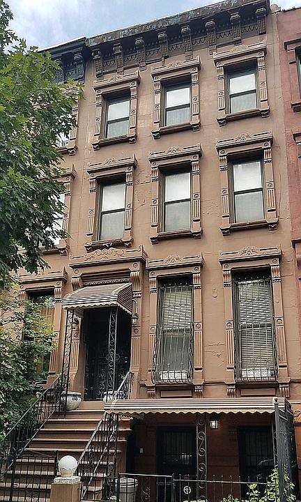 1st image of 268 Saint James Pl